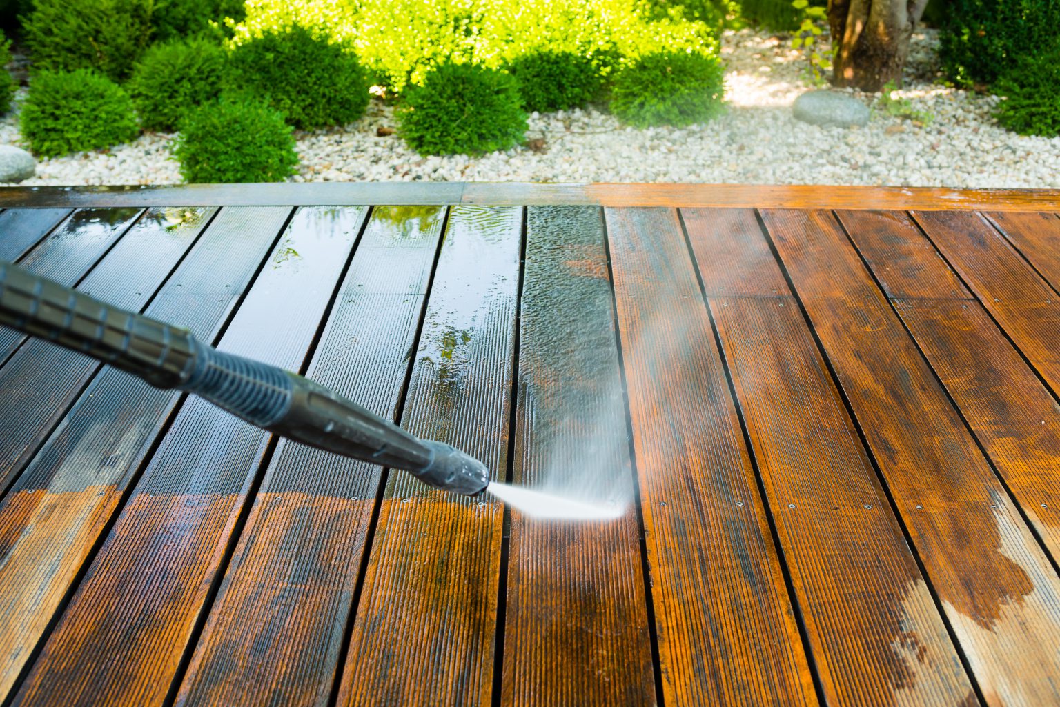 ANR Deck Repair Near Me Downers Grove Deck Staining & Deck Sealing